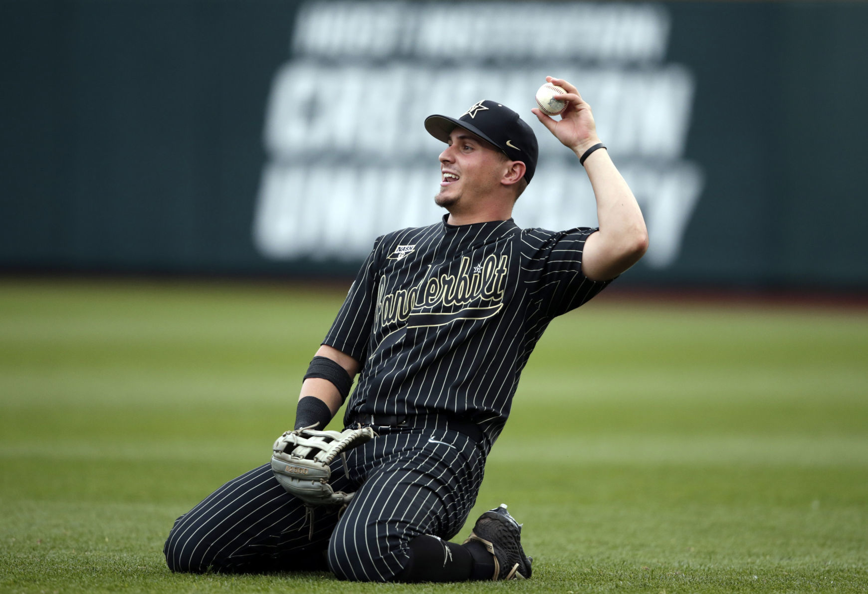 CWS Finals Baseball
